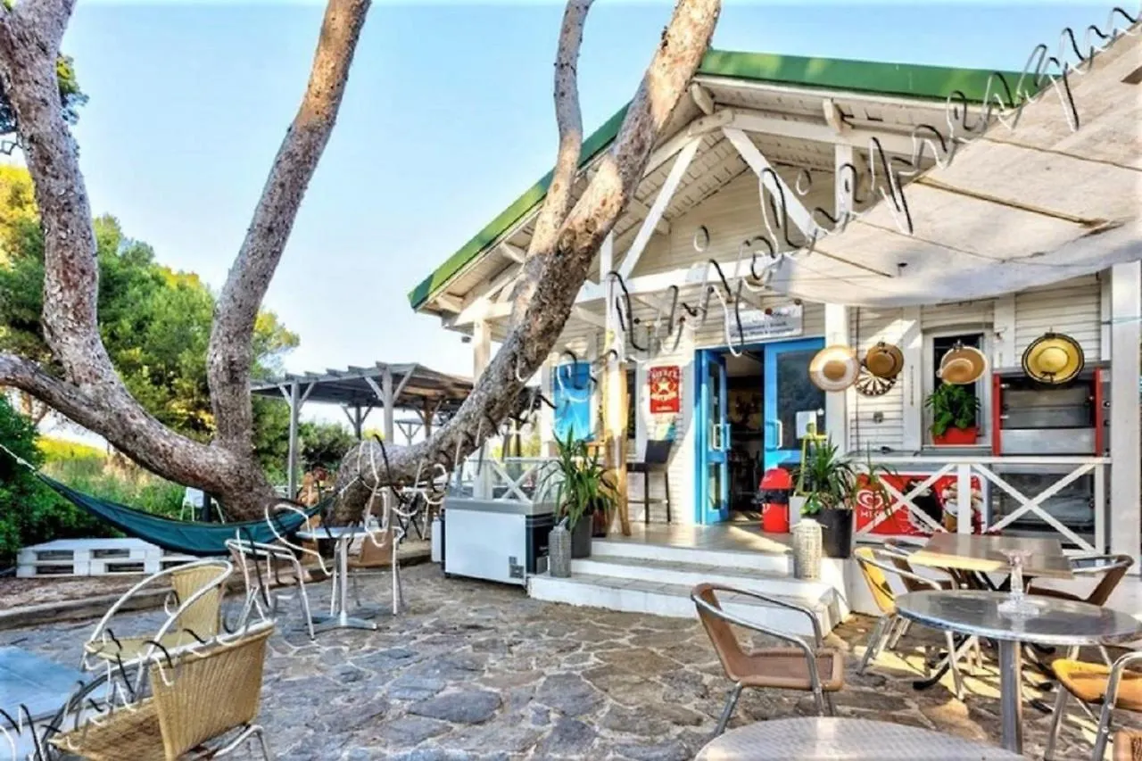 Magnifique Parc De La Presqu'Ile Avec Piscine Et Plage Face A Porquerolles ! Hyeres France