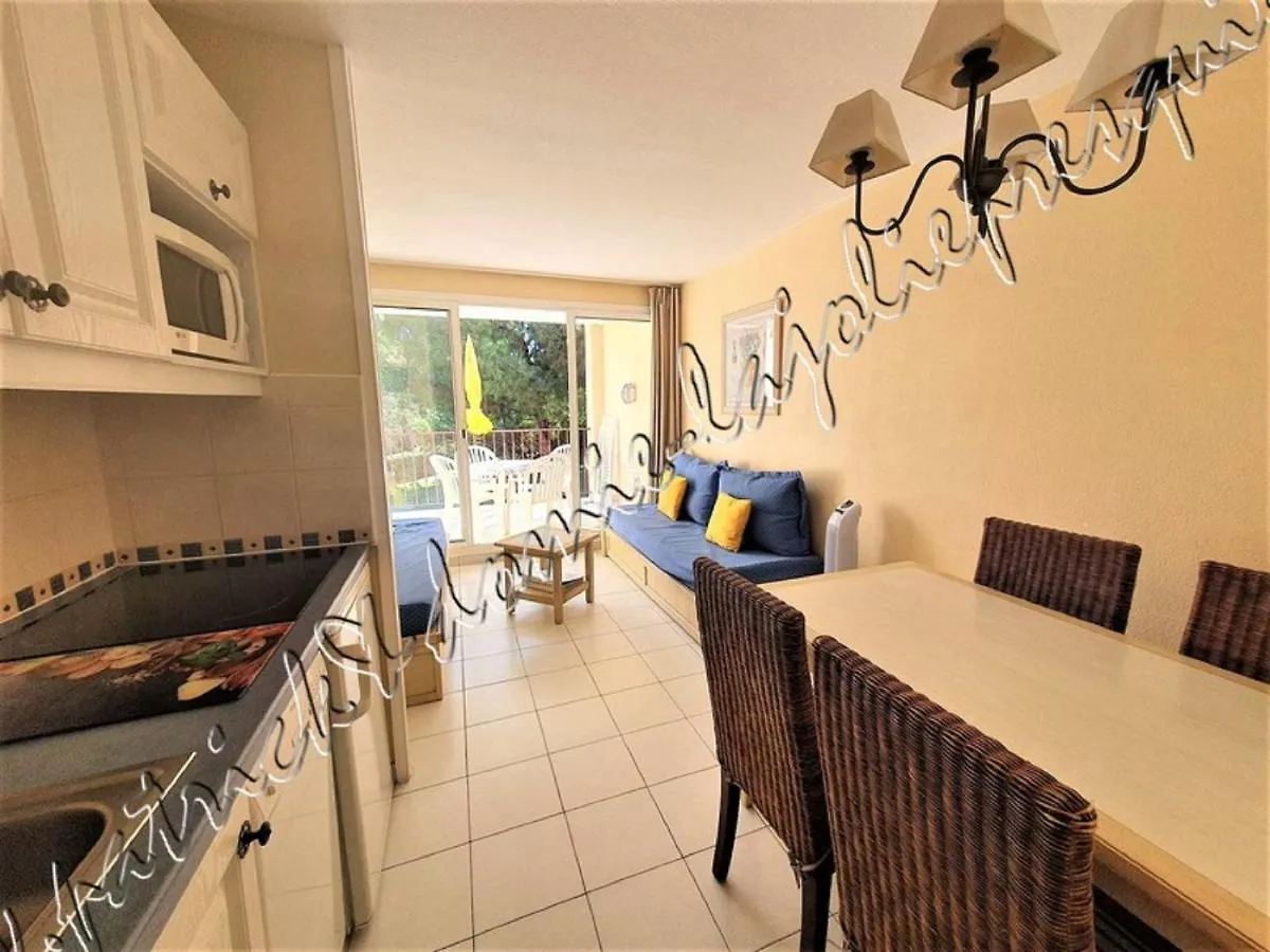 Apartment Magnifique Parc De La Presqu'Ile Avec Piscine Et Plage Face A Porquerolles ! Hyeres